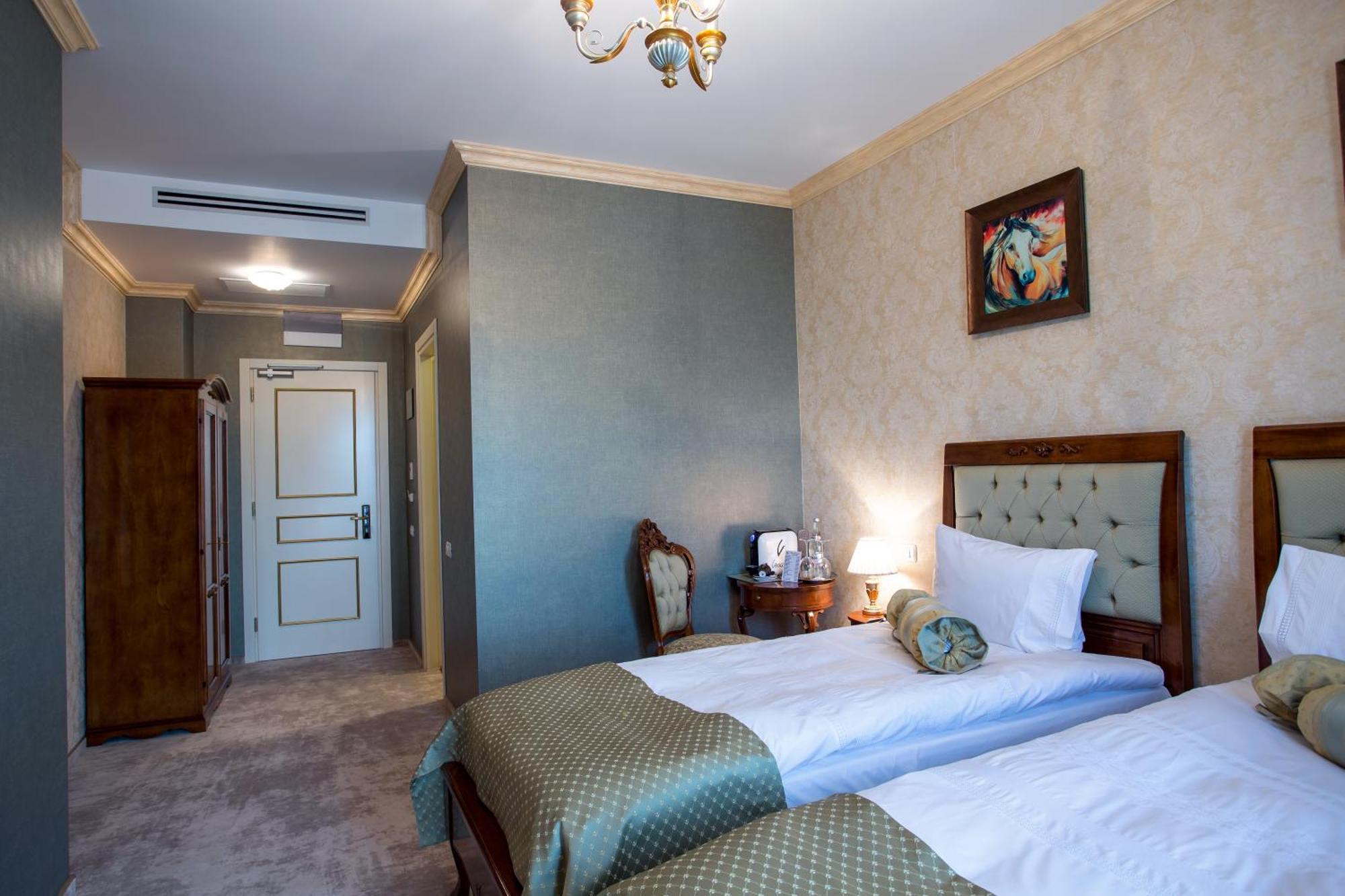 The Arlington Boutique Hotel Craiova Oda fotoğraf