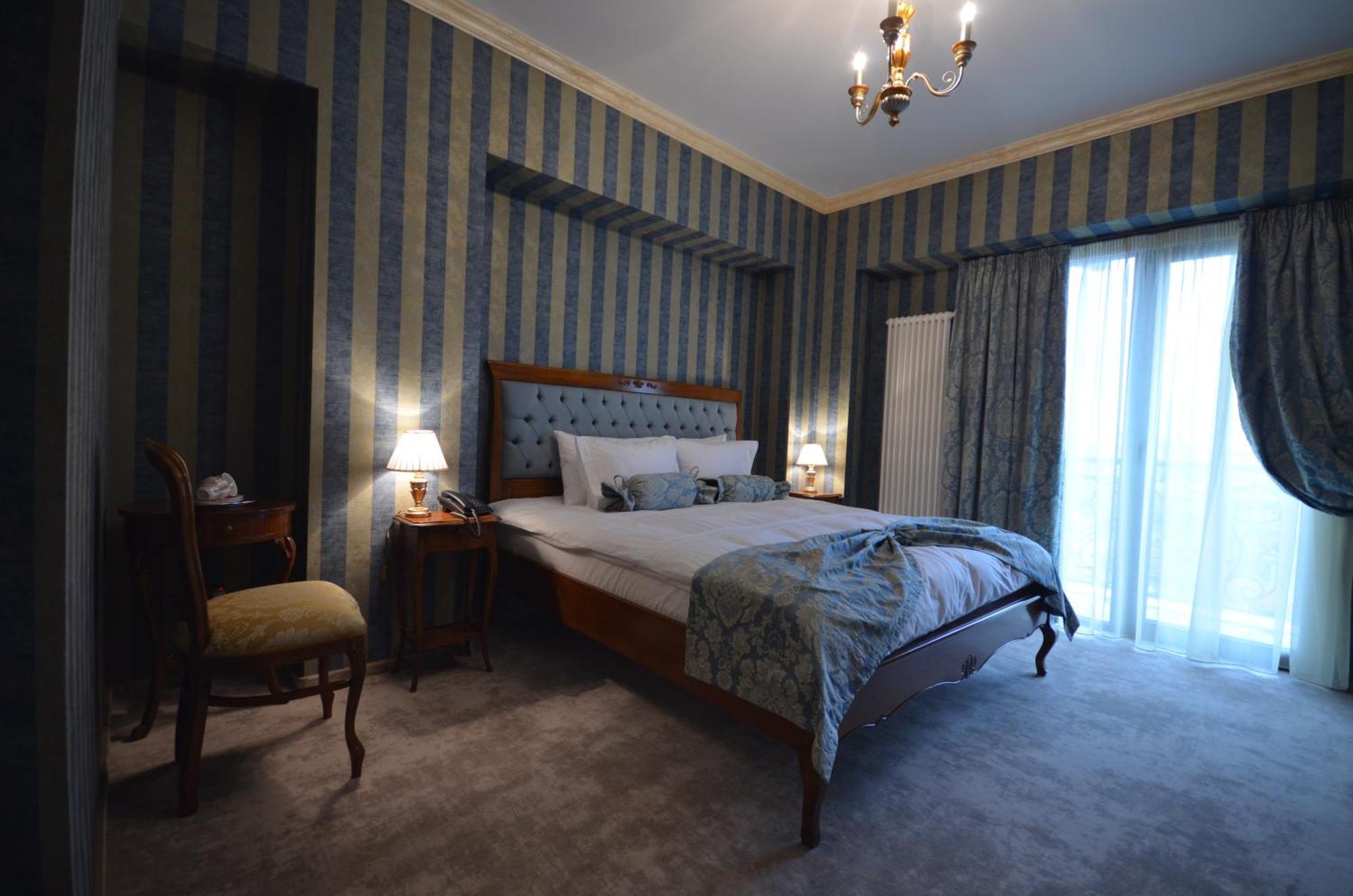 The Arlington Boutique Hotel Craiova Oda fotoğraf