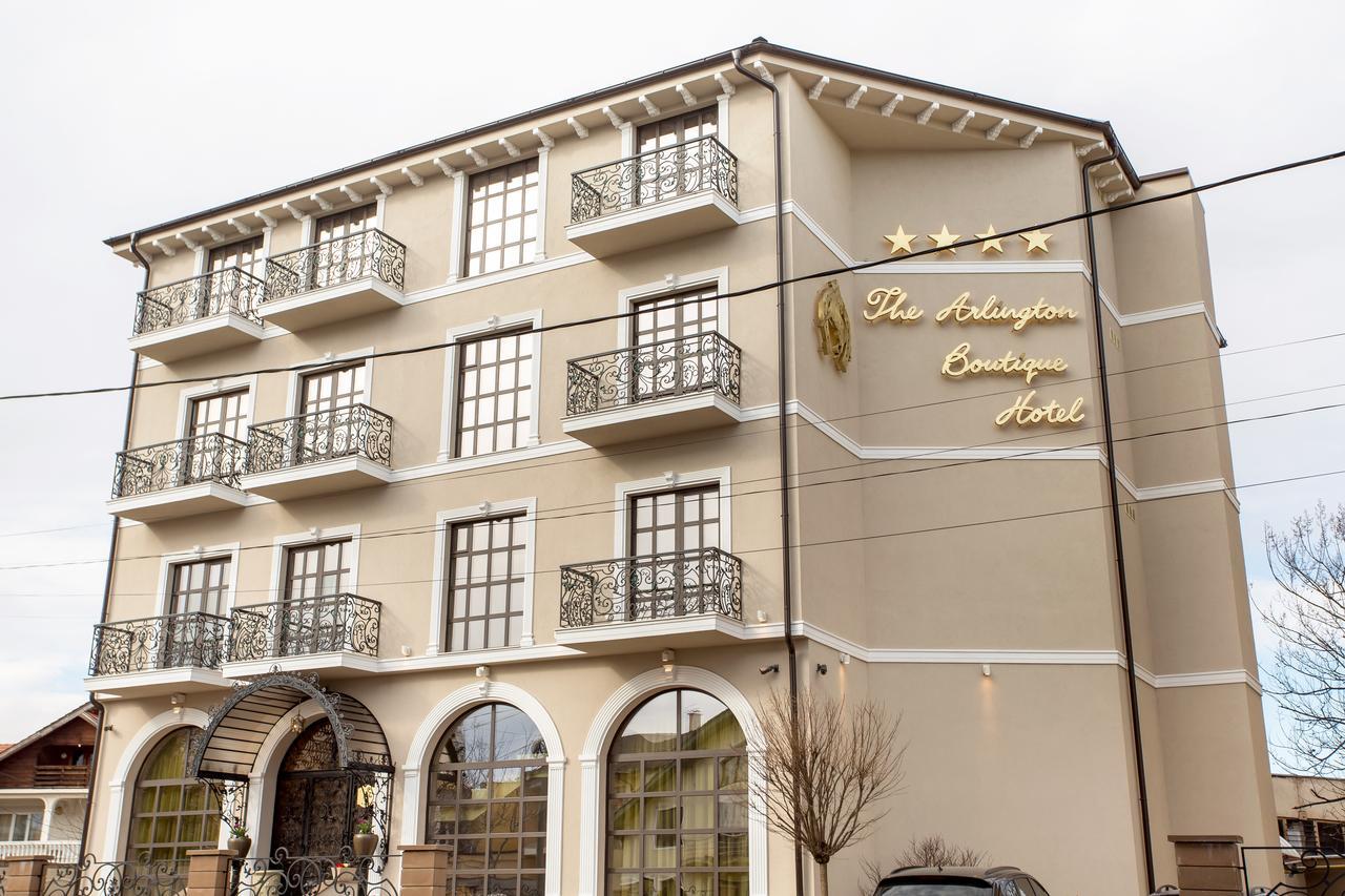 The Arlington Boutique Hotel Craiova Dış mekan fotoğraf